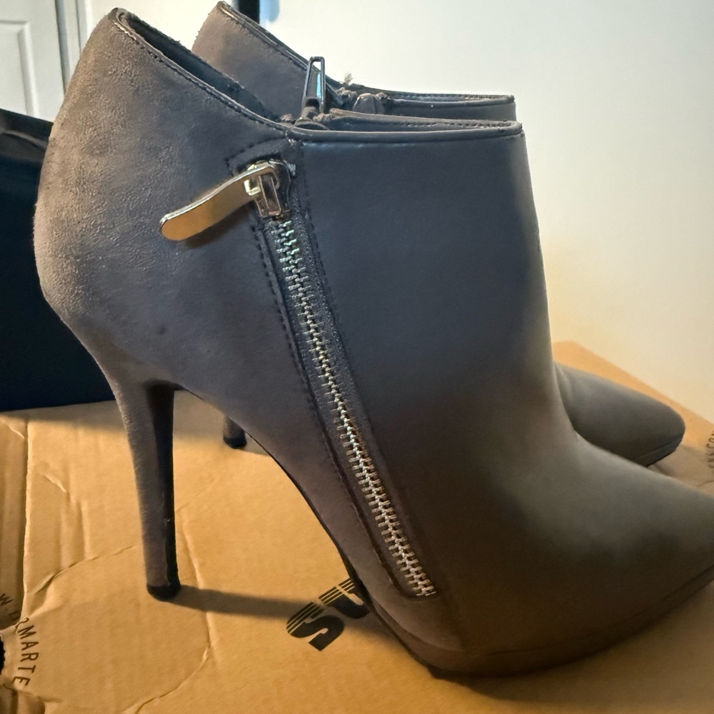 Limelight Black Heeled Ankle Boots